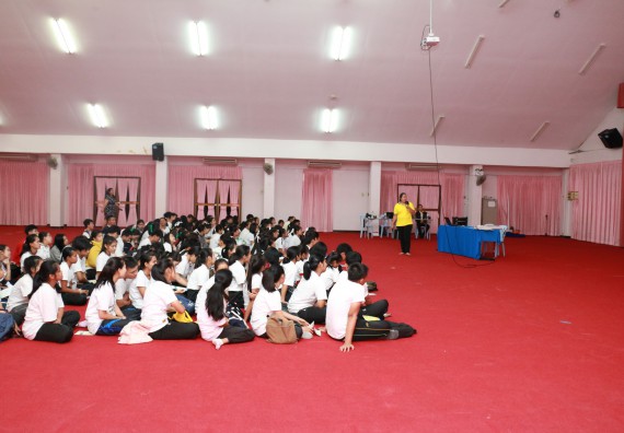 ภาพกิจกรรม สโมสรนักศึกษาคณะวิทยาศาสตร์และเทคโนโลยี จัดอบรมเชิงปฏิบัติการ เรื่อง เสริมสร้างความรู้ความเข้าใจการจัดการขยะจากต้นทาง คณะวิทยาศาสตร์และเทคโนโลยี