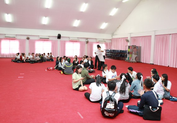 ภาพกิจกรรม สโมสรนักศึกษาคณะวิทยาศาสตร์และเทคโนโลยี จัดอบรมเชิงปฏิบัติการ เรื่อง เสริมสร้างความรู้ความเข้าใจการจัดการขยะจากต้นทาง คณะวิทยาศาสตร์และเทคโนโลยี