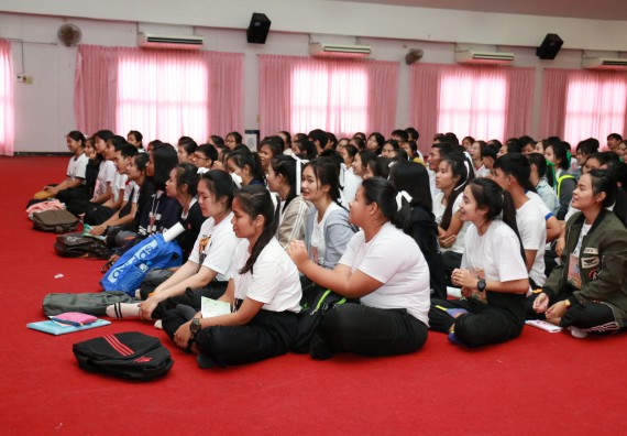ภาพกิจกรรม สโมสรนักศึกษาคณะวิทยาศาสตร์และเทคโนโลยี จัดอบรมเชิงปฏิบัติการ เรื่อง เสริมสร้างความรู้ความเข้าใจการจัดการขยะจากต้นทาง คณะวิทยาศาสตร์และเทคโนโลยี