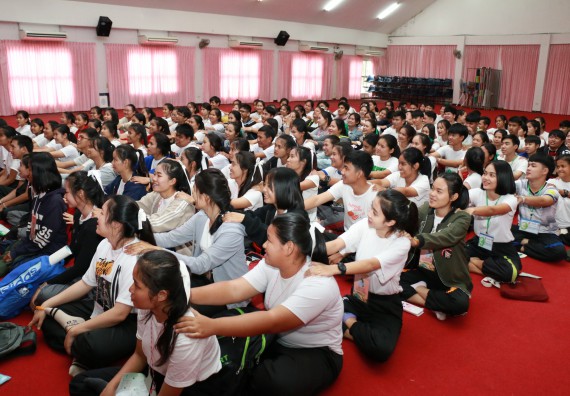 ภาพกิจกรรม สโมสรนักศึกษาคณะวิทยาศาสตร์และเทคโนโลยี จัดอบรมเชิงปฏิบัติการ เรื่อง เสริมสร้างความรู้ความเข้าใจการจัดการขยะจากต้นทาง คณะวิทยาศาสตร์และเทคโนโลยี