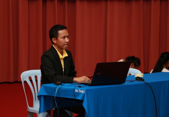 ภาพกิจกรรม สโมสรนักศึกษาคณะวิทยาศาสตร์และเทคโนโลยี จัดอบรมเชิงปฏิบัติการ เรื่อง เสริมสร้างความรู้ความเข้าใจการจัดการขยะจากต้นทาง คณะวิทยาศาสตร์และเทคโนโลยี