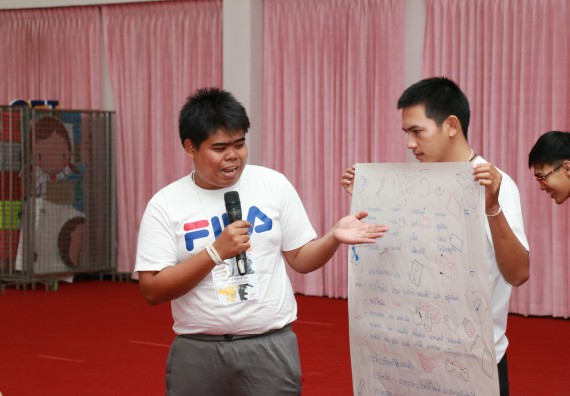 ภาพกิจกรรม สโมสรนักศึกษาคณะวิทยาศาสตร์และเทคโนโลยี จัดอบรมเชิงปฏิบัติการ เรื่อง เสริมสร้างความรู้ความเข้าใจการจัดการขยะจากต้นทาง คณะวิทยาศาสตร์และเทคโนโลยี