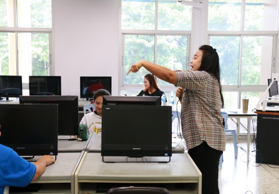 ภาพกิจกรรม คณะวิทยาศาสตร์และเทคโนโลยี จัดกิจกรรมอบรมพัฒนาสมรรถนะการทำวิจัยเฉพาะด้าน โปรแกรมสําเร็จรูป SPSS ขั้นสูง
