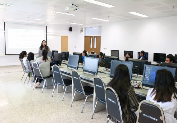 ภาพกิจกรรม คณะวิทยาศาสตร์และเทคโนโลยี จัดกิจกรรมอบรมพัฒนาสมรรถนะการทำวิจัยเฉพาะด้าน โปรแกรมสําเร็จรูป SPSS ขั้นสูง