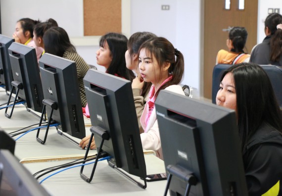 ภาพกิจกรรม คณะวิทยาศาสตร์และเทคโนโลยี จัดกิจกรรมส่งเสริมทักษะการวิเคราะห์เชิงตัวเลข การสื่อสารและการใช้เทคโนโลยีสารสนเทศ โปรแกรมสําเร็จรูป SPSS เบื้องต้น