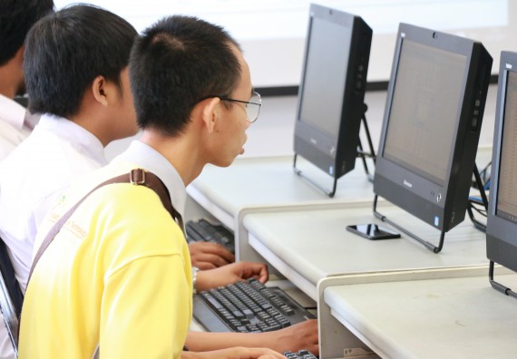 ภาพกิจกรรม คณะวิทยาศาสตร์และเทคโนโลยี จัดกิจกรรมส่งเสริมทักษะการวิเคราะห์เชิงตัวเลข การสื่อสารและการใช้เทคโนโลยีสารสนเทศ โปรแกรมสําเร็จรูป SPSS เบื้องต้น