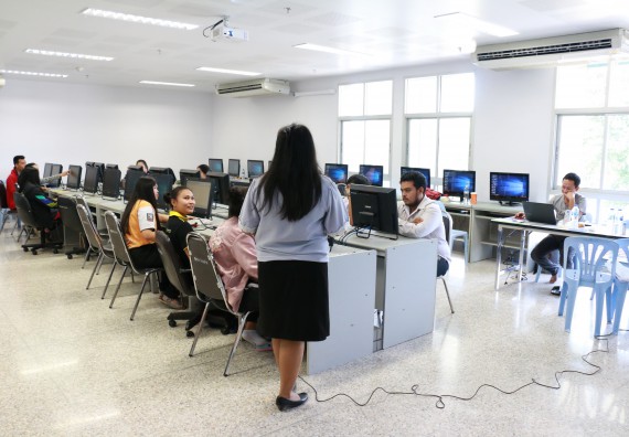 ภาพกิจกรรม คณะวิทยาศาสตร์และเทคโนโลยี จัดกิจกรรมส่งเสริมทักษะการวิเคราะห์เชิงตัวเลข การสื่อสารและการใช้เทคโนโลยีสารสนเทศ โปรแกรมสําเร็จรูป SPSS เบื้องต้น