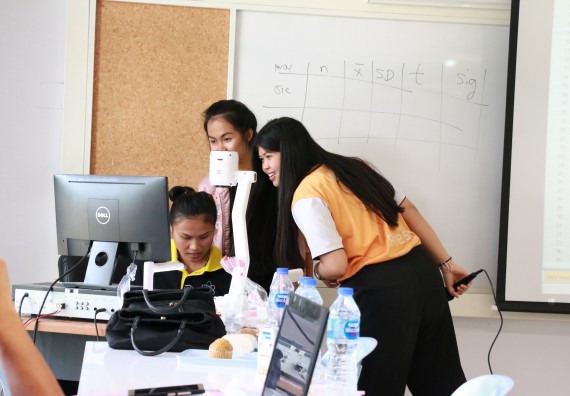 ภาพกิจกรรม คณะวิทยาศาสตร์และเทคโนโลยี จัดกิจกรรมส่งเสริมทักษะการวิเคราะห์เชิงตัวเลข การสื่อสารและการใช้เทคโนโลยีสารสนเทศ โปรแกรมสําเร็จรูป SPSS เบื้องต้น