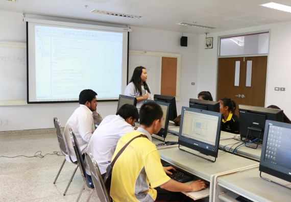 ภาพกิจกรรม คณะวิทยาศาสตร์และเทคโนโลยี จัดกิจกรรมส่งเสริมทักษะการวิเคราะห์เชิงตัวเลข การสื่อสารและการใช้เทคโนโลยีสารสนเทศ โปรแกรมสําเร็จรูป SPSS เบื้องต้น