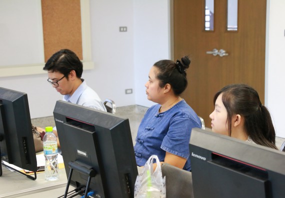 ภาพกิจกรรม คณะวิทยาศาสตร์และเทคโนโลยี จัดกิจกรรมการพัฒนาการจัดการเรียนการสอนเป็นภาษาอังกฤษโดยใช้ APPLICATION