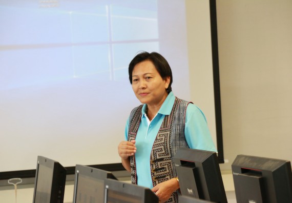 ภาพกิจกรรม คณะวิทยาศาสตร์และเทคโนโลยี จัดกิจกรรมการพัฒนาการจัดการเรียนการสอนเป็นภาษาอังกฤษโดยใช้ APPLICATION