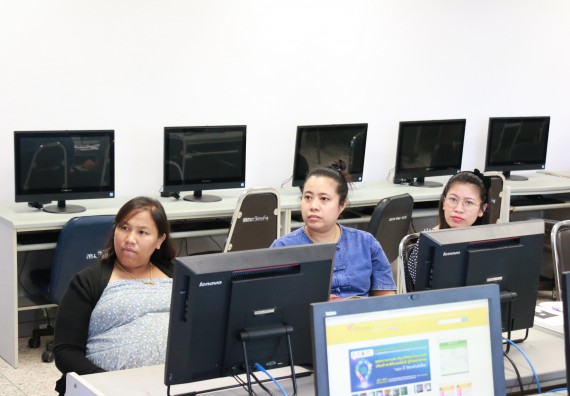 ภาพกิจกรรม คณะวิทยาศาสตร์และเทคโนโลยี จัดกิจกรรมการพัฒนาการจัดการเรียนการสอนเป็นภาษาอังกฤษโดยใช้ APPLICATION