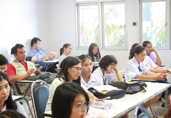 ภาพกิจกรรม การแข่งขันการพูดทางวิทยาศาสตร์  มัธยมศึกษาปีที่ 4-6 ประจำปี 2561