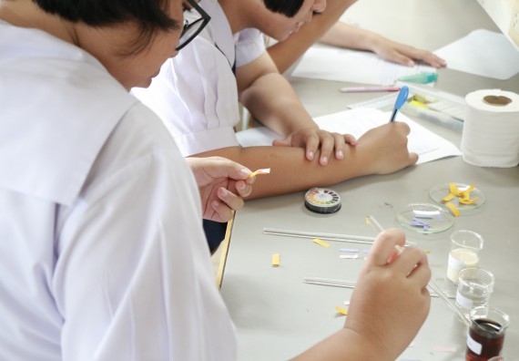 ภาพกิจกรรม การแข่งขันทักษะทางวิทยาศาสตร์และเทคโนโลยี มัธยมศึกษาปีที่ 1-3 ประจำปี 2561