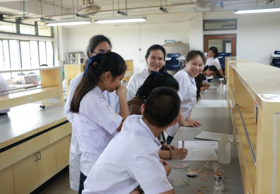 ภาพกิจกรรม การแข่งขันทักษะทางวิทยาศาสตร์และเทคโนโลยี มัธยมศึกษาปีที่ 1-3 ประจำปี 2561