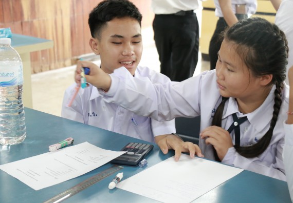 ภาพกิจกรรม การแข่งขันทักษะทางวิทยาศาสตร์และเทคโนโลยี มัธยมศึกษาปีที่ 1-3 ประจำปี 2561