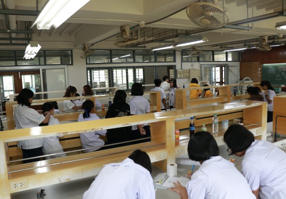 ภาพกิจกรรม การแข่งขันทักษะทางวิทยาศาสตร์และเทคโนโลยี มัธยมศึกษาปีที่ 1-3 ประจำปี 2561