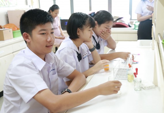 ภาพกิจกรรม การแข่งขันทักษะทางวิทยาศาสตร์และเทคโนโลยี มัธยมศึกษาปีที่ 1-3 ประจำปี 2561