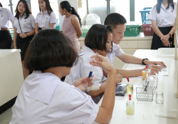 ภาพกิจกรรม การแข่งขันทักษะทางวิทยาศาสตร์และเทคโนโลยี มัธยมศึกษาปีที่ 1-3 ประจำปี 2561