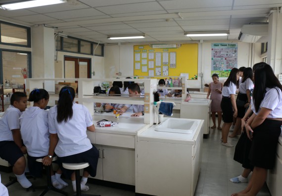 ภาพกิจกรรม การแข่งขันทักษะทางวิทยาศาสตร์และเทคโนโลยี มัธยมศึกษาปีที่ 1-3 ประจำปี 2561