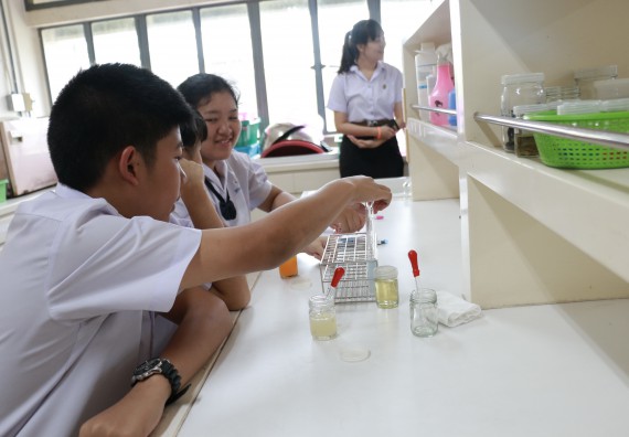 ภาพกิจกรรม การแข่งขันทักษะทางวิทยาศาสตร์และเทคโนโลยี มัธยมศึกษาปีที่ 1-3 ประจำปี 2561