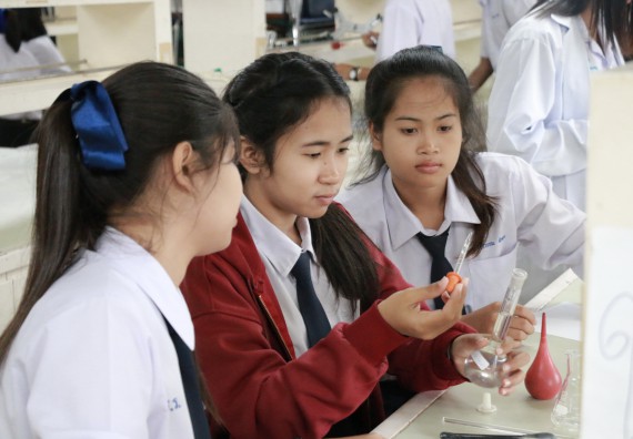 ภาพกิจกรรม การแข่งขันทักษะทางวิทยาศาสตร์และเทคโนโลยี มัธยมศึกษาปีที่ 4-6 ประจำปี 2561