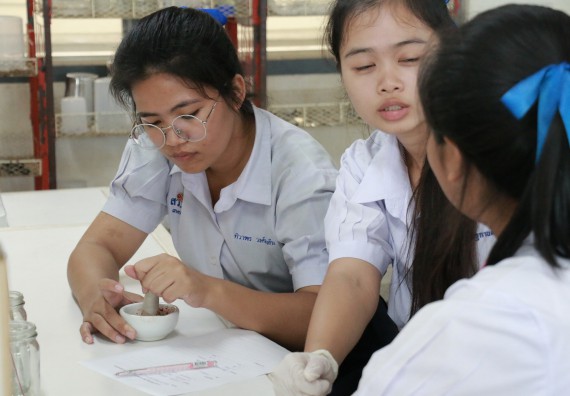 ภาพกิจกรรม การแข่งขันทักษะทางวิทยาศาสตร์และเทคโนโลยี มัธยมศึกษาปีที่ 4-6 ประจำปี 2561