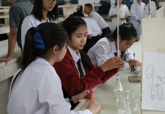 ภาพกิจกรรม การแข่งขันทักษะทางวิทยาศาสตร์และเทคโนโลยี มัธยมศึกษาปีที่ 4-6 ประจำปี 2561