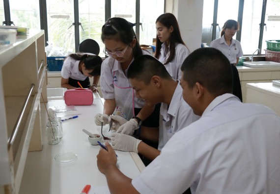 ภาพกิจกรรม การแข่งขันทักษะทางวิทยาศาสตร์และเทคโนโลยี มัธยมศึกษาปีที่ 4-6 ประจำปี 2561