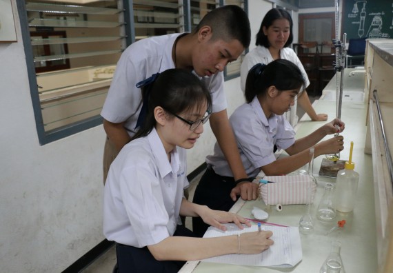 ภาพกิจกรรม การแข่งขันทักษะทางวิทยาศาสตร์และเทคโนโลยี มัธยมศึกษาปีที่ 4-6 ประจำปี 2561