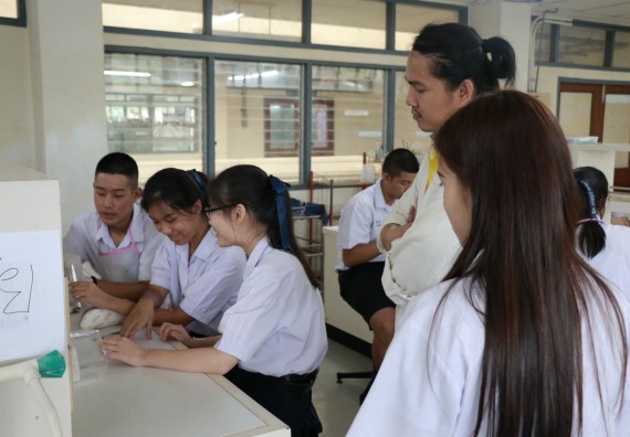 ภาพกิจกรรม การแข่งขันทักษะทางวิทยาศาสตร์และเทคโนโลยี มัธยมศึกษาปีที่ 4-6 ประจำปี 2561