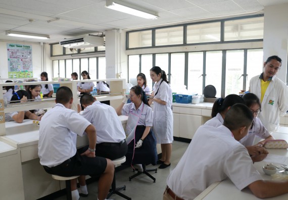 ภาพกิจกรรม การแข่งขันทักษะทางวิทยาศาสตร์และเทคโนโลยี มัธยมศึกษาปีที่ 4-6 ประจำปี 2561