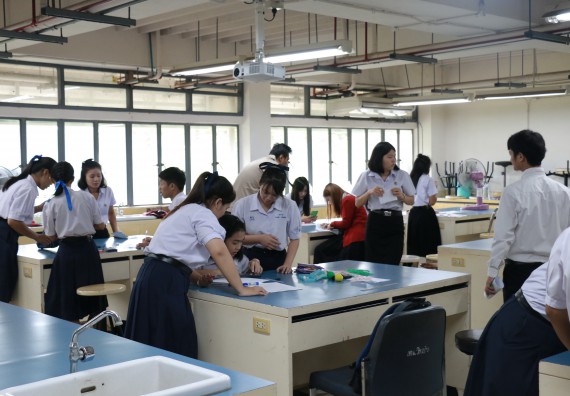 ภาพกิจกรรม การแข่งขันทักษะทางวิทยาศาสตร์และเทคโนโลยี มัธยมศึกษาปีที่ 4-6 ประจำปี 2561