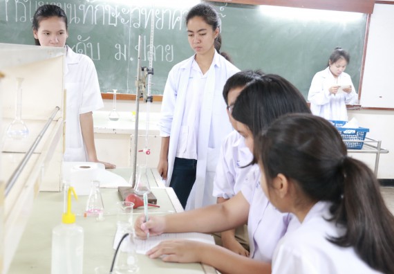 ภาพกิจกรรม การแข่งขันทักษะทางวิทยาศาสตร์และเทคโนโลยี มัธยมศึกษาปีที่ 4-6 ประจำปี 2561