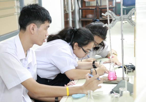 ภาพกิจกรรม การแข่งขันทักษะทางวิทยาศาสตร์และเทคโนโลยี มัธยมศึกษาปีที่ 4-6 ประจำปี 2561