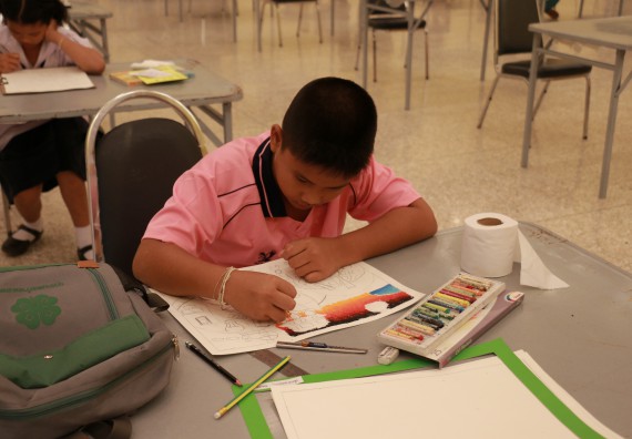 ภาพกิจกรรม การประกวดภาพวาดจินตนาการทางวิทยาศาสตร์ ประถมศึกษาปีที่ 4-6 ประจำปี 2561