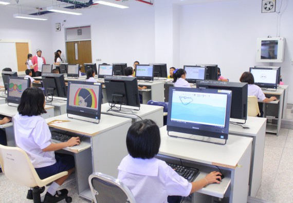 ภาพกิจกรรม การแข่งขันวาดภาพด้วยโปรแกรม Paint ประถมศึกษาปีที่ 1-3 ประจำปี 2561