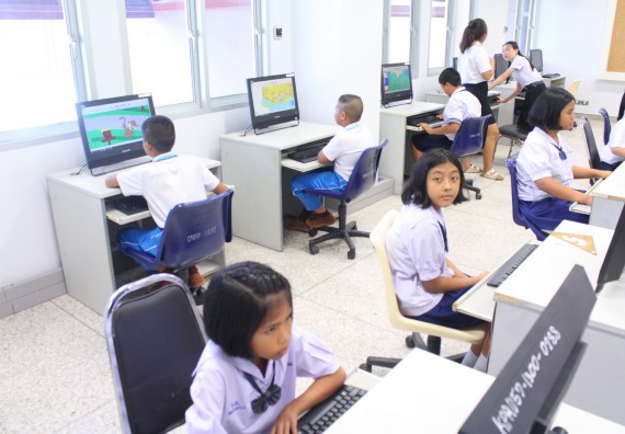 ภาพกิจกรรม การแข่งขันวาดภาพด้วยโปรแกรม Paint ประถมศึกษาปีที่ 4-6 ประจำปี 2561