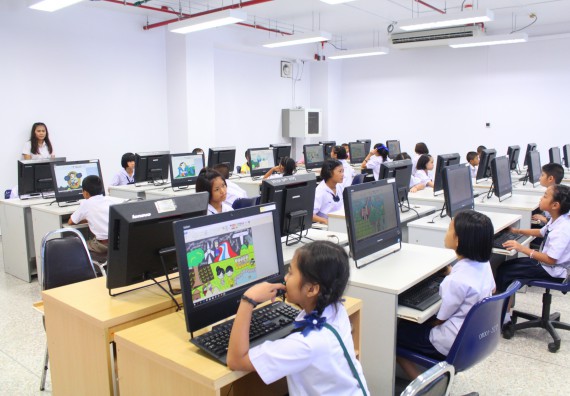 ภาพกิจกรรม การแข่งขันวาดภาพด้วยโปรแกรม Paint ประถมศึกษาปีที่ 4-6 ประจำปี 2561