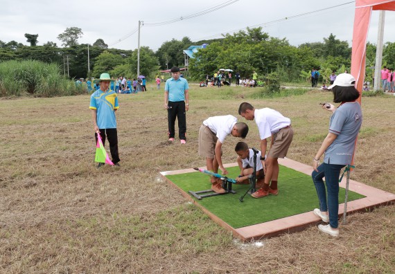 ภาพกิจกรรม การแข่งขันจรวดขวดน้ำ ประถมศึกษาปีที่ 1-6 ประจำปี 2561