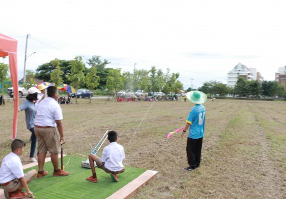 ภาพกิจกรรม การแข่งขันจรวดขวดน้ำ ประถมศึกษาปีที่ 1-6 ประจำปี 2561