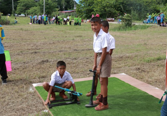 ภาพกิจกรรม การแข่งขันจรวดขวดน้ำ ประถมศึกษาปีที่ 1-6 ประจำปี 2561