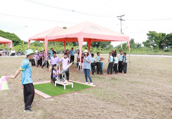 ภาพกิจกรรม การแข่งขันจรวดขวดน้ำ ประถมศึกษาปีที่ 1-6 ประจำปี 2561