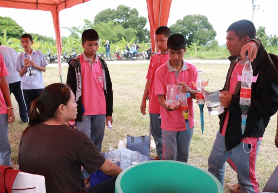 ภาพกิจกรรม การแข่งขันจรวดขวดน้ำ มัธยมศึกษาปีที่ 1-3 ประจำปี 2561