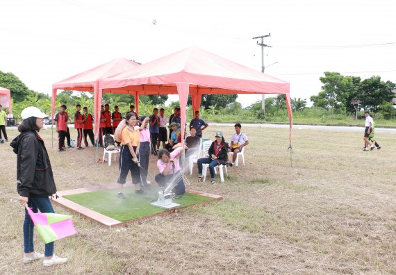 ภาพกิจกรรม การแข่งขันจรวดขวดน้ำ มัธยมศึกษาปีที่ 4-6 ประจำปี 2561