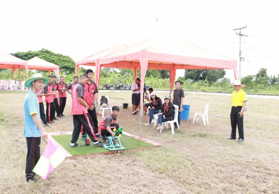 ภาพกิจกรรม การแข่งขันจรวดขวดน้ำ มัธยมศึกษาปีที่ 4-6 ประจำปี 2561