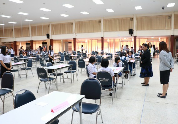 ภาพกิจกรรม การแข่งตอบปัญหาวิทยาศาสตร์และเทคโนโลยี ประถมศึกษาปีที่ 1-6 ประจำปี 2561