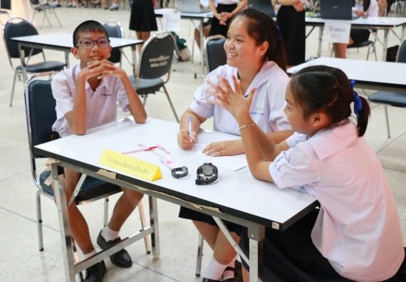 ภาพกิจกรรม การแข่งตอบปัญหาวิทยาศาสตร์และเทคโนโลยี มัธยมศึกษาปีที่ 1-3 ประจำปี 2561