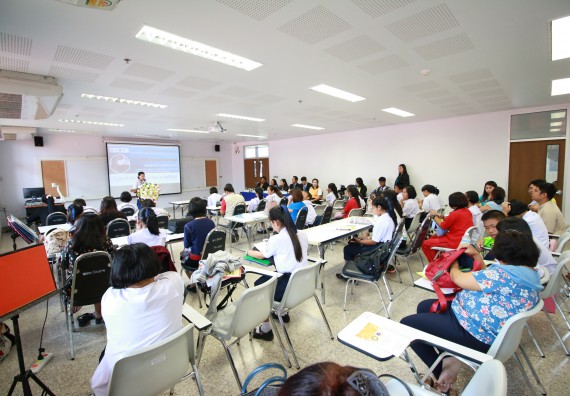 ภาพกิจกรรม การแข่งขันการพูดทางวิทยาศาสตร์ มัธยมศึกษาปีที่ 1-3 ประจำปี 2561