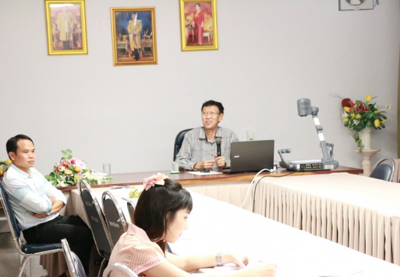 ภาพกิจกรรม คณะวิทยาศาสตร์และเทคโนโลยี จัดอบรมเชิงปฏิบัติการเรื่องการพัฒนาบุคลากรเข้าสู่ตำแหน่งทางวิชาการ และอบรมทักษะภาษาอังกฤษให้กับบุคลากรสายสอนและสายสนับสนุน